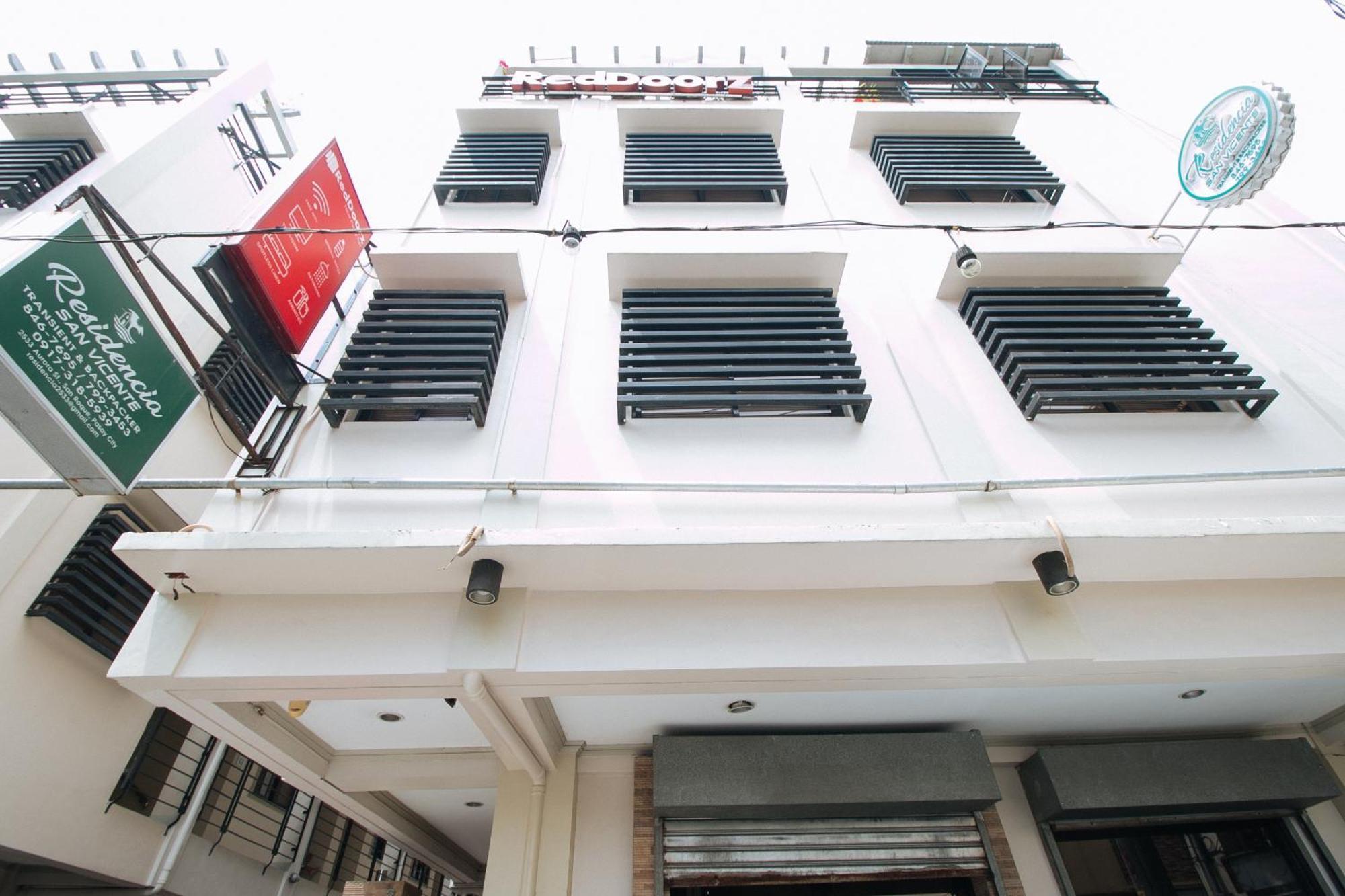 Reddoorz Near Pasay Taft Hotel Eksteriør billede