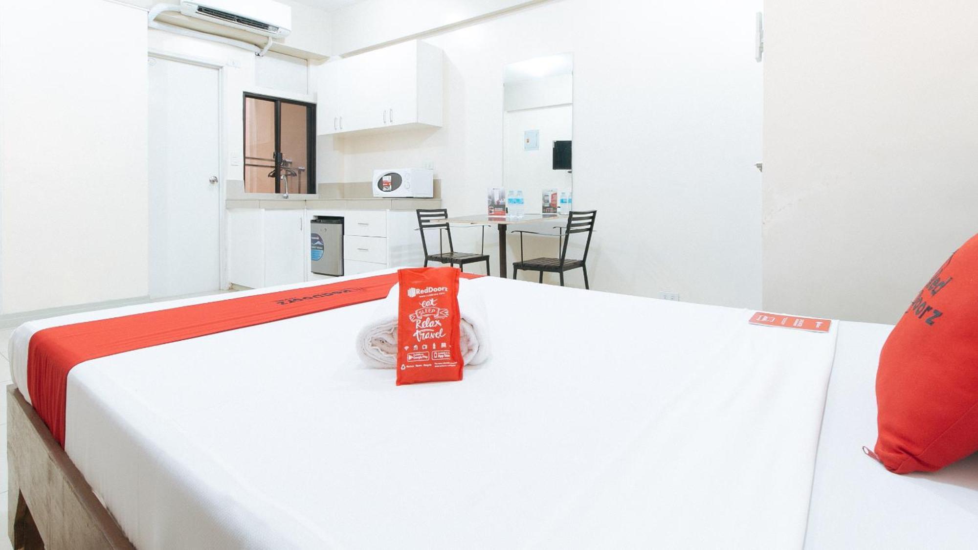Reddoorz Near Pasay Taft Hotel Eksteriør billede